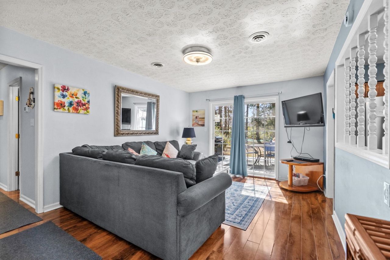 119 Misty Pine Dr. Photo 11