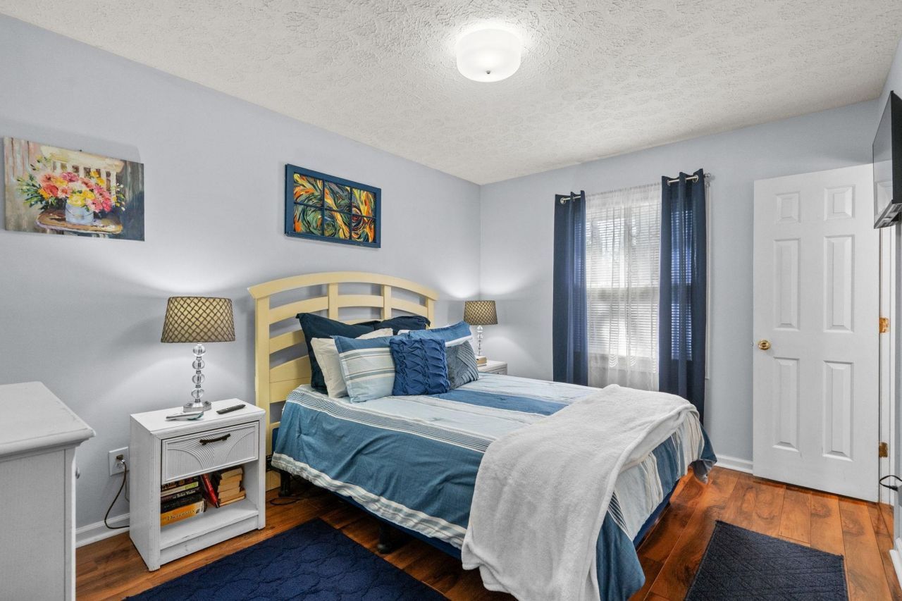 119 Misty Pine Dr. Photo 32