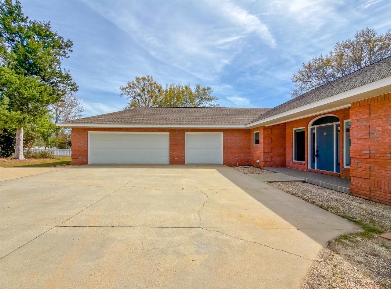 288 N Silver Lake Road, Marianna, FL 32448 Photo