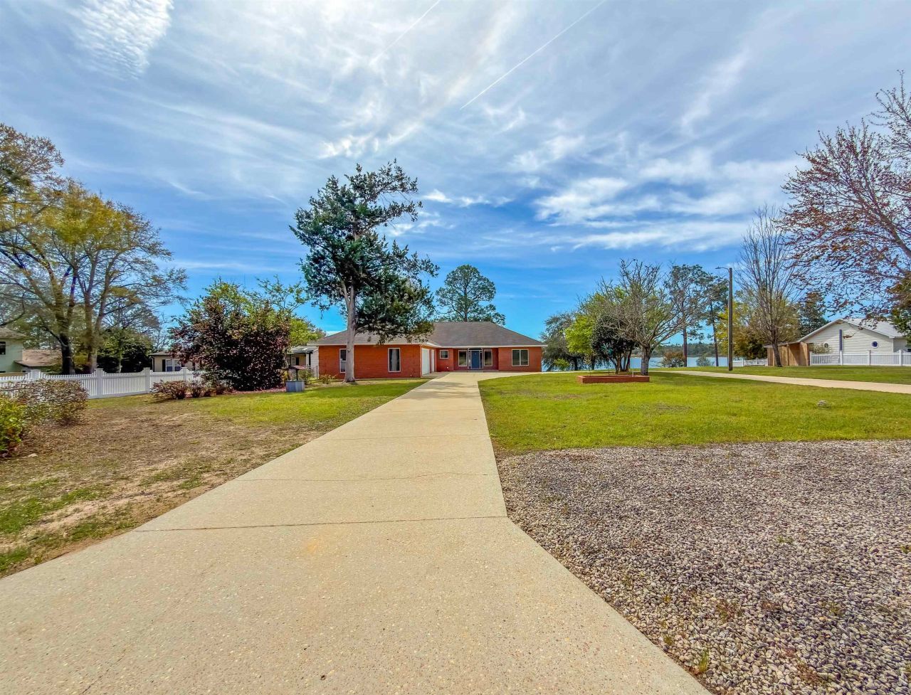 288 N Silver Lake Road, Marianna, FL 32448 Photo