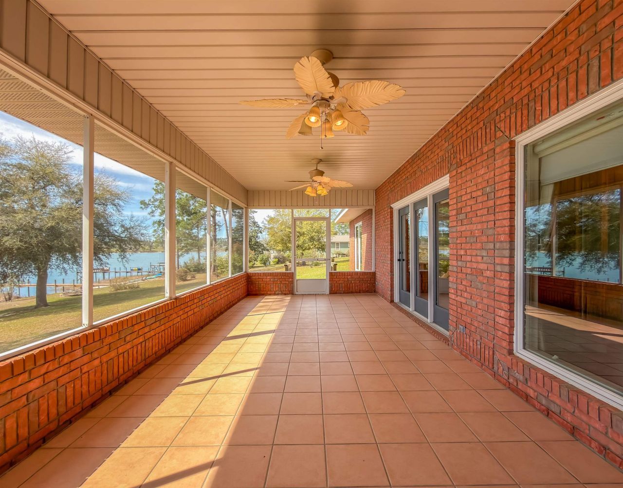 288 N Silver Lake Road, Marianna, FL 32448 Photo