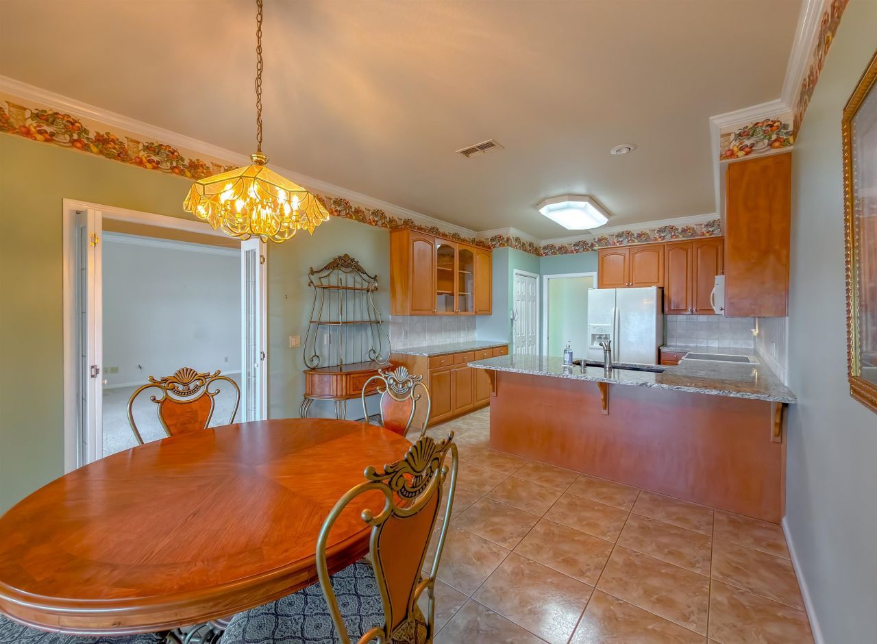 288 N Silver Lake Road, Marianna, FL 32448 Photo