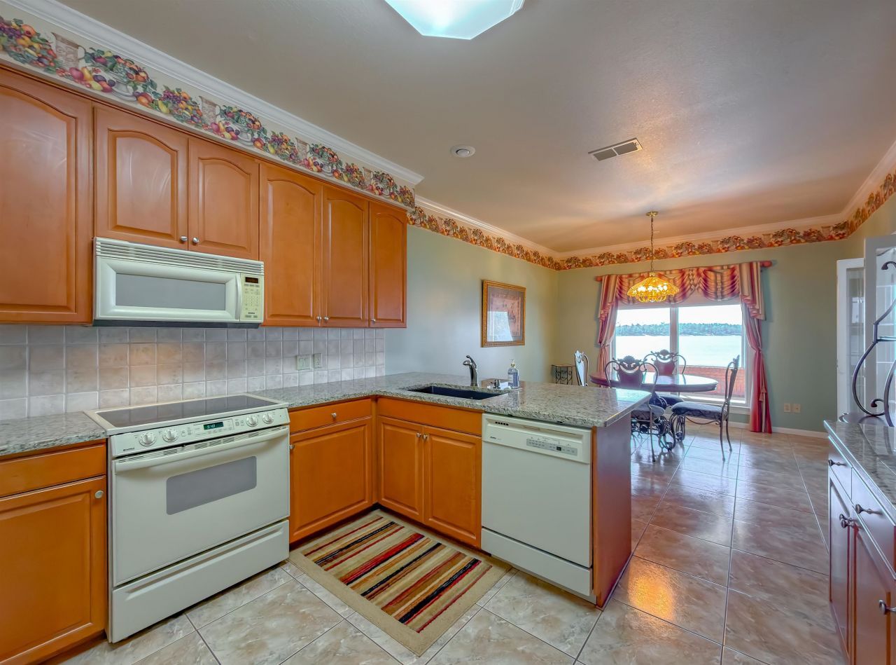 288 N Silver Lake Road, Marianna, FL 32448 Photo