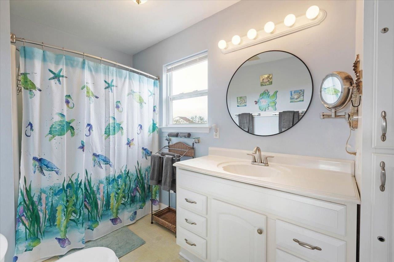 6 Kingfish Street , Alligator Point, FL 32346 Photo