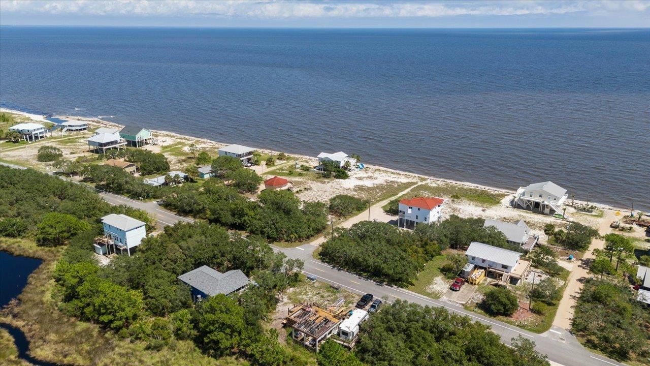 6 Kingfish Street , Alligator Point, FL 32346 Photo