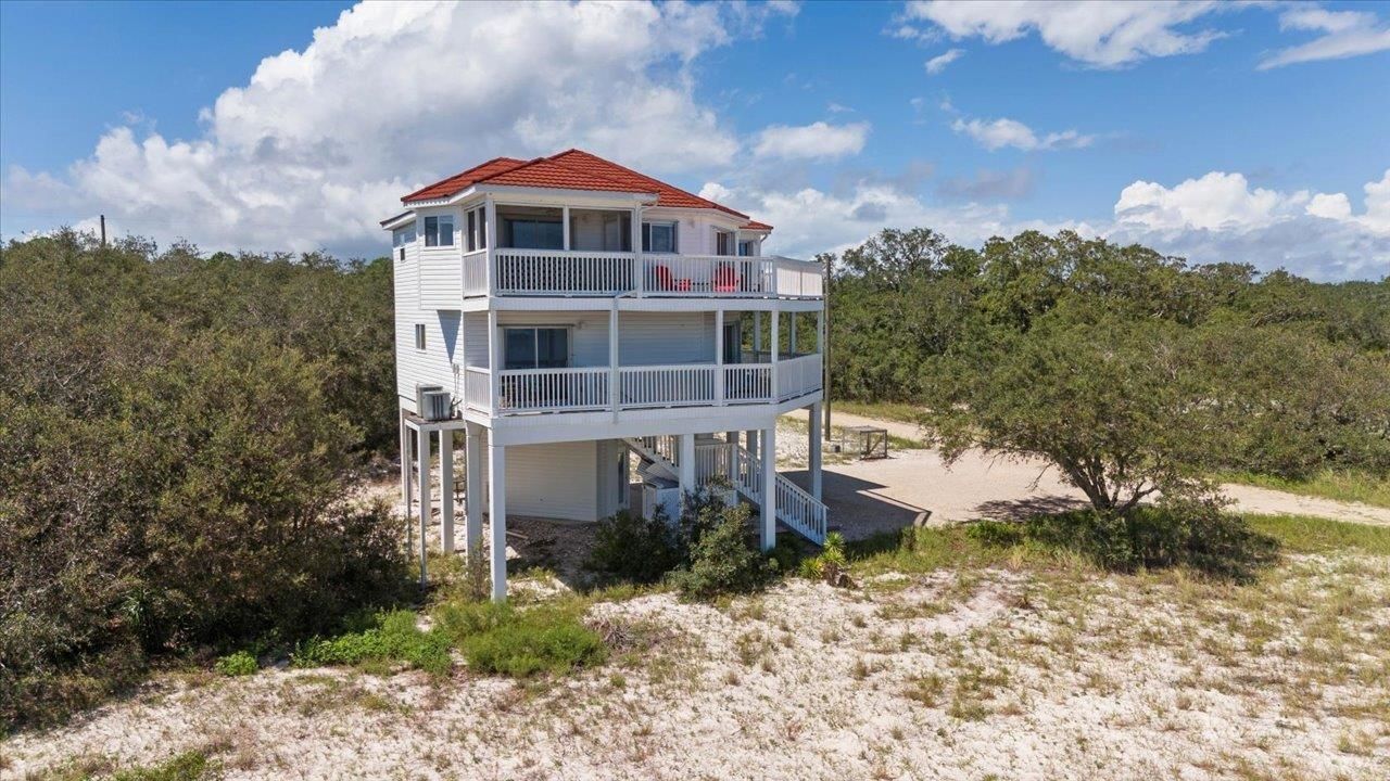 6 Kingfish Street , Alligator Point, FL 32346 Photo