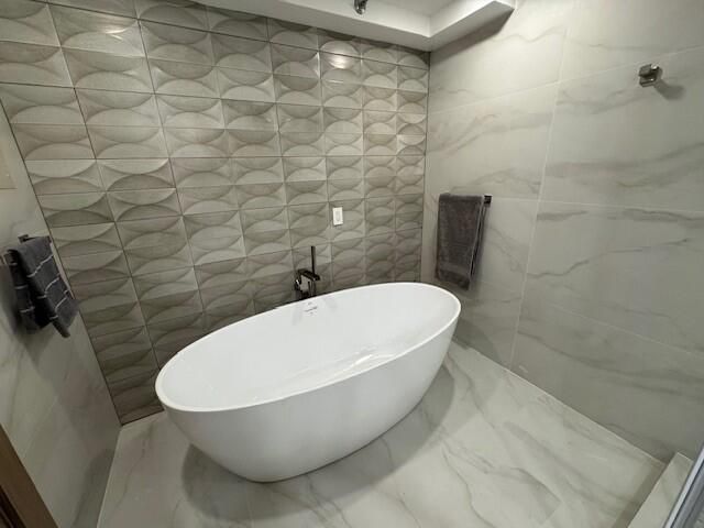 4511 S Ocean Boulevard, Unit 904, Highland Beach, FL 33487 Photo