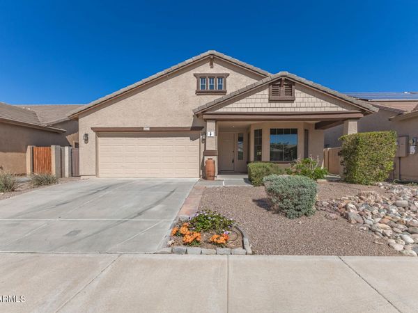 11746 W JESSIE Lane, Sun City, AZ 85373