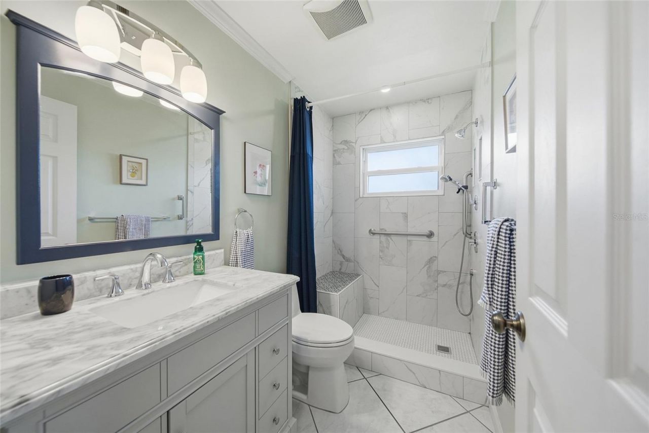 2904 Norwich Drive W, Bradenton, FL 34205 Photo