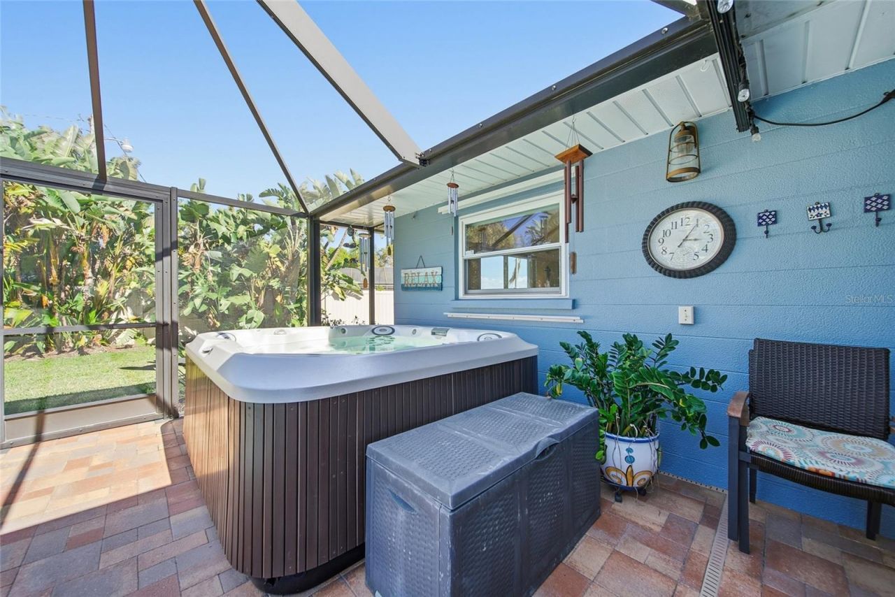 2904 Norwich Drive W, Bradenton, FL 34205 Photo