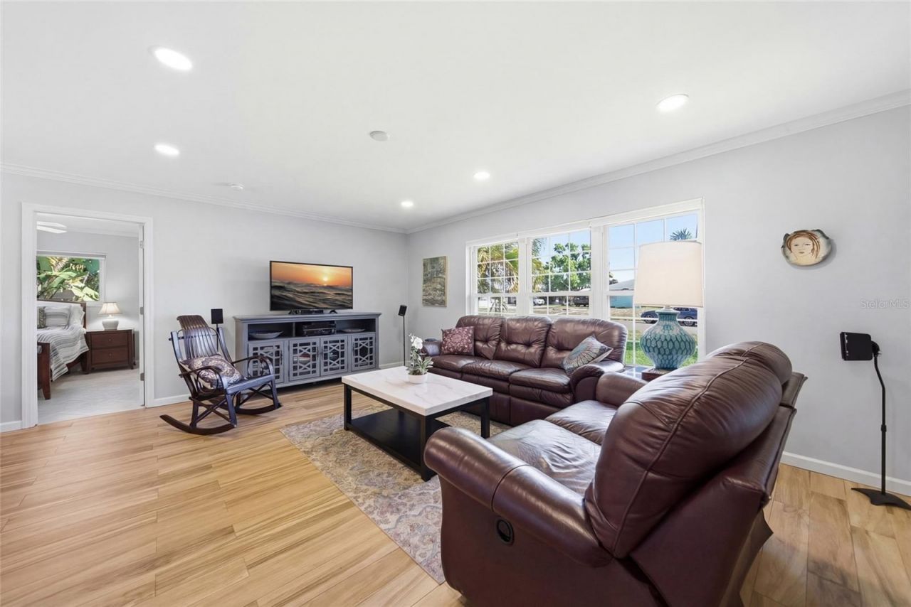 2904 Norwich Drive W, Bradenton, FL 34205 Photo