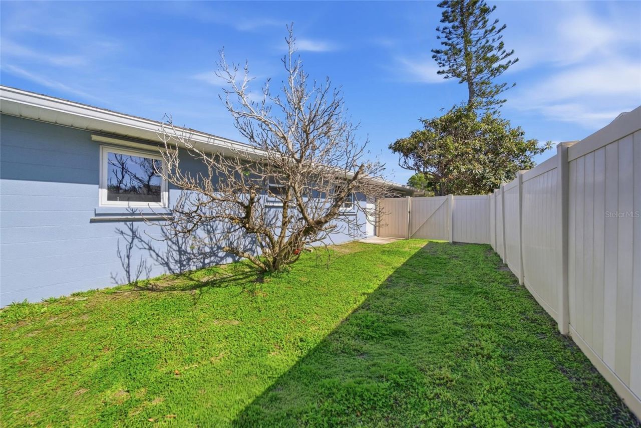 2904 Norwich Drive W, Bradenton, FL 34205 Photo