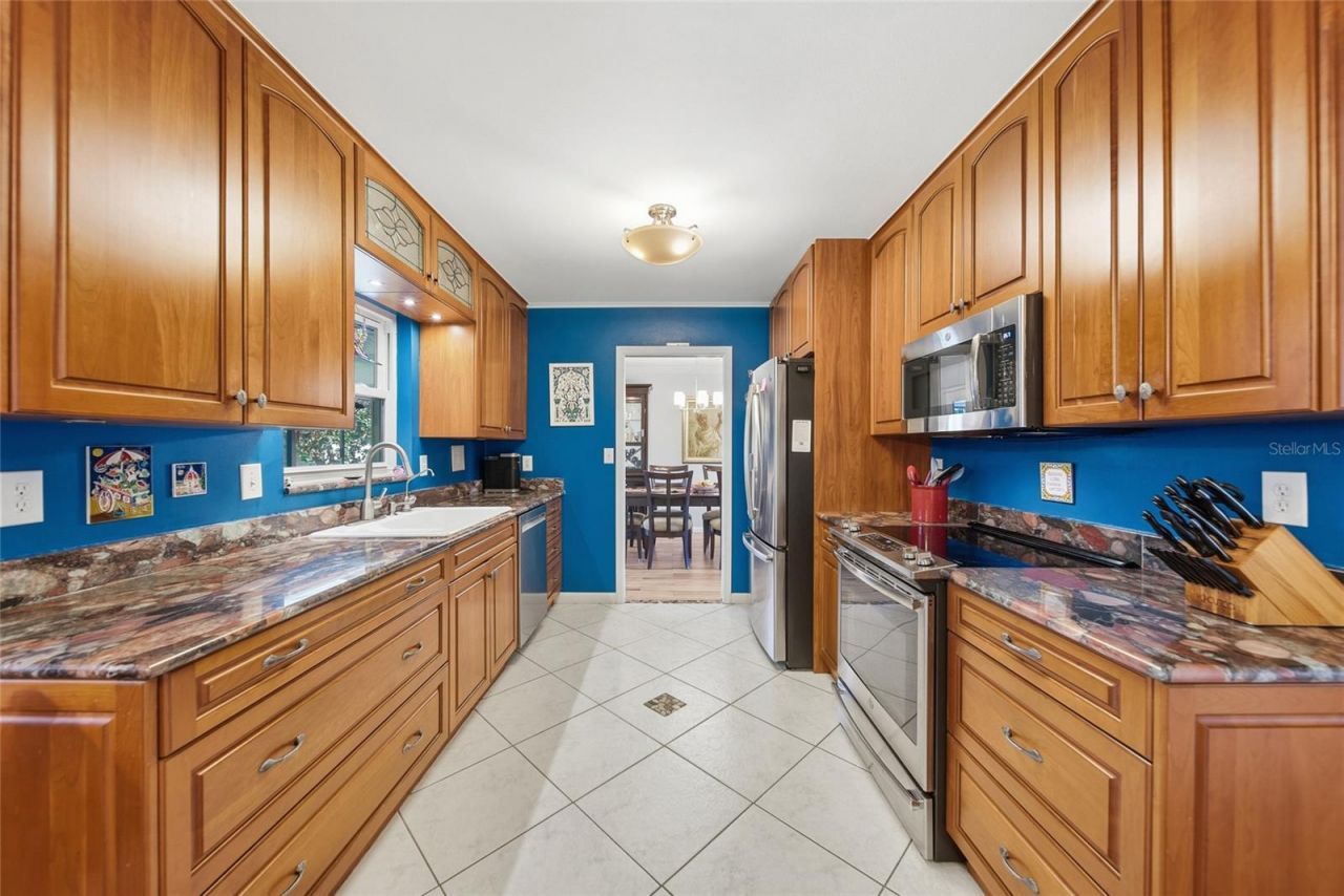 2904 Norwich Drive W, Bradenton, FL 34205 Photo