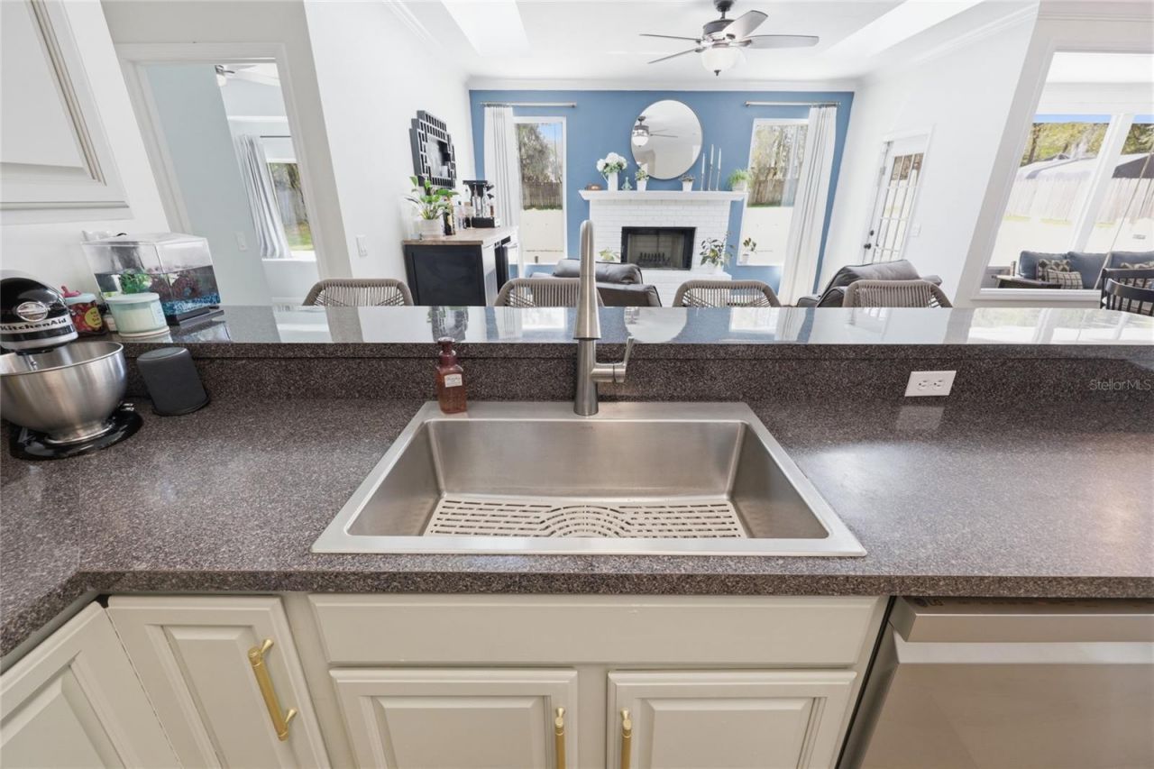 10007 NW 24th Place, Gainesville, FL 32606 Photo