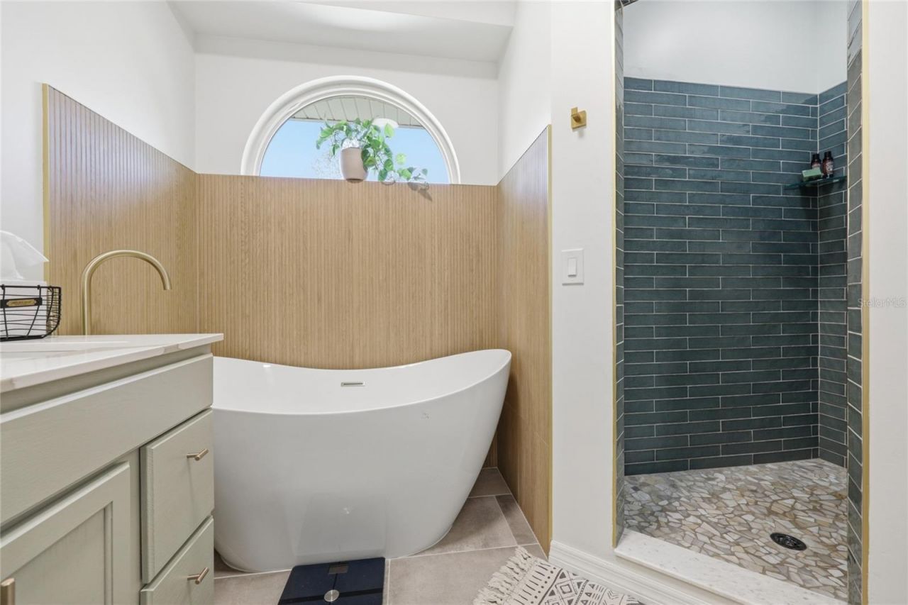 10007 NW 24th Place, Gainesville, FL 32606 Photo