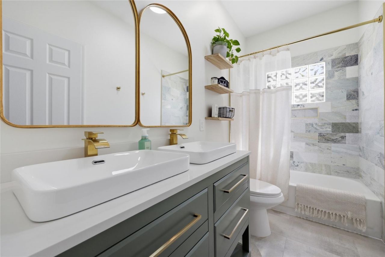 10007 NW 24th Place, Gainesville, FL 32606 Photo