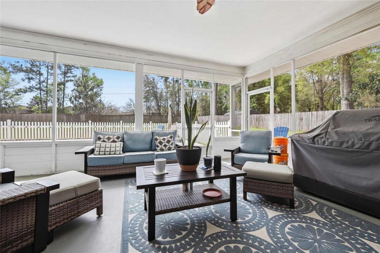 10007 NW 24th Place, Gainesville, FL 32606 Photo