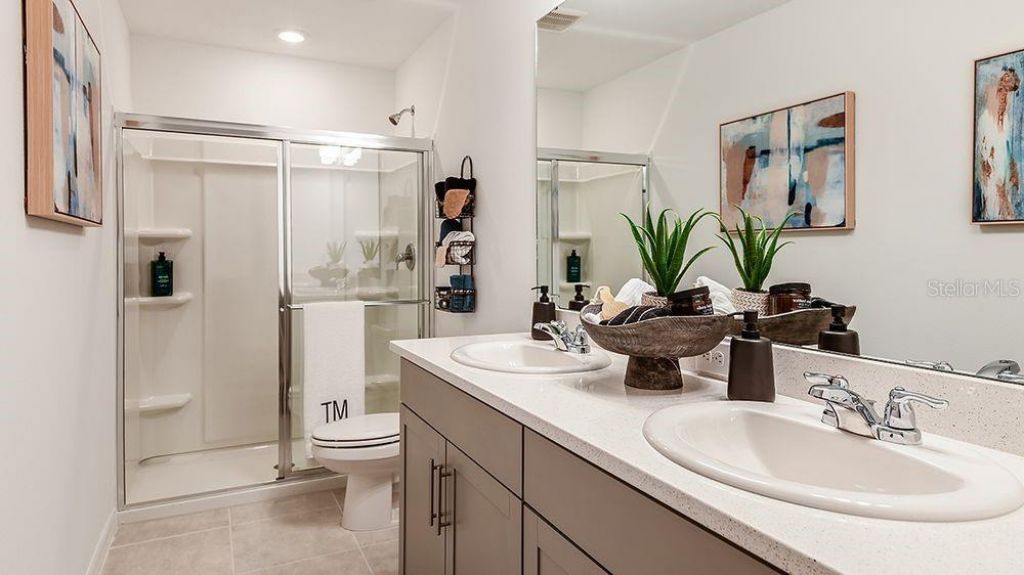 10621 Orbit Terrace, Sarasota, FL 34241 Photo