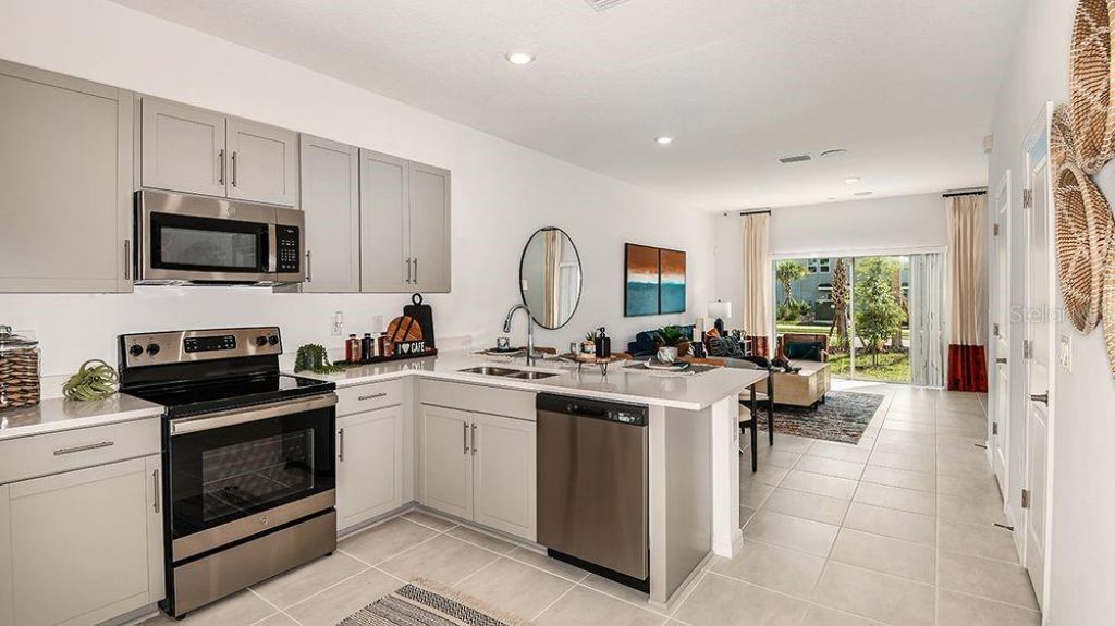 10621 Orbit Terrace, Sarasota, FL 34241 Photo