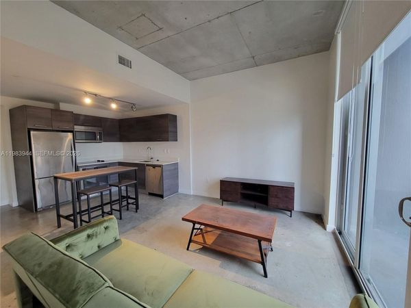 151 SE 1st St , Unit 1507, Miami, FL 33131