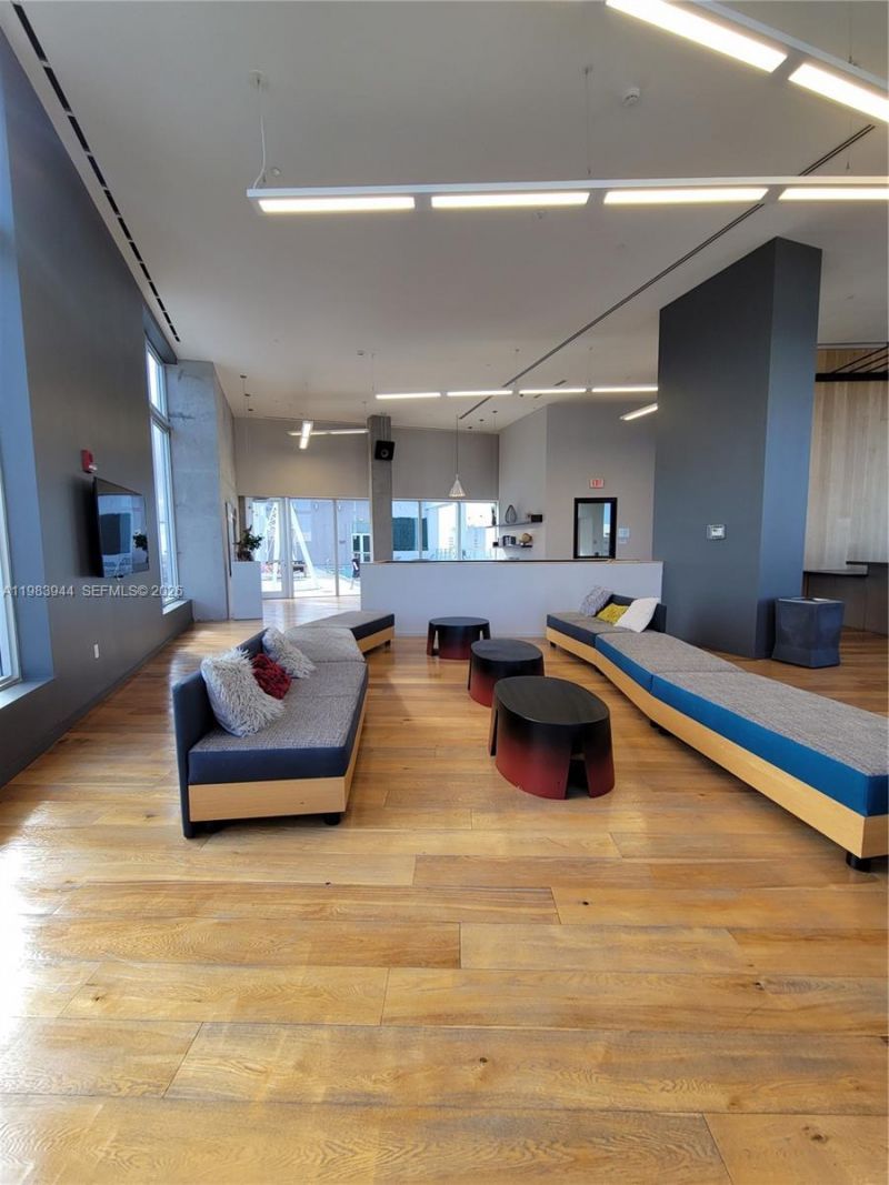 151 SE 1st St , Unit 1507, Miami, FL 33131 Photo