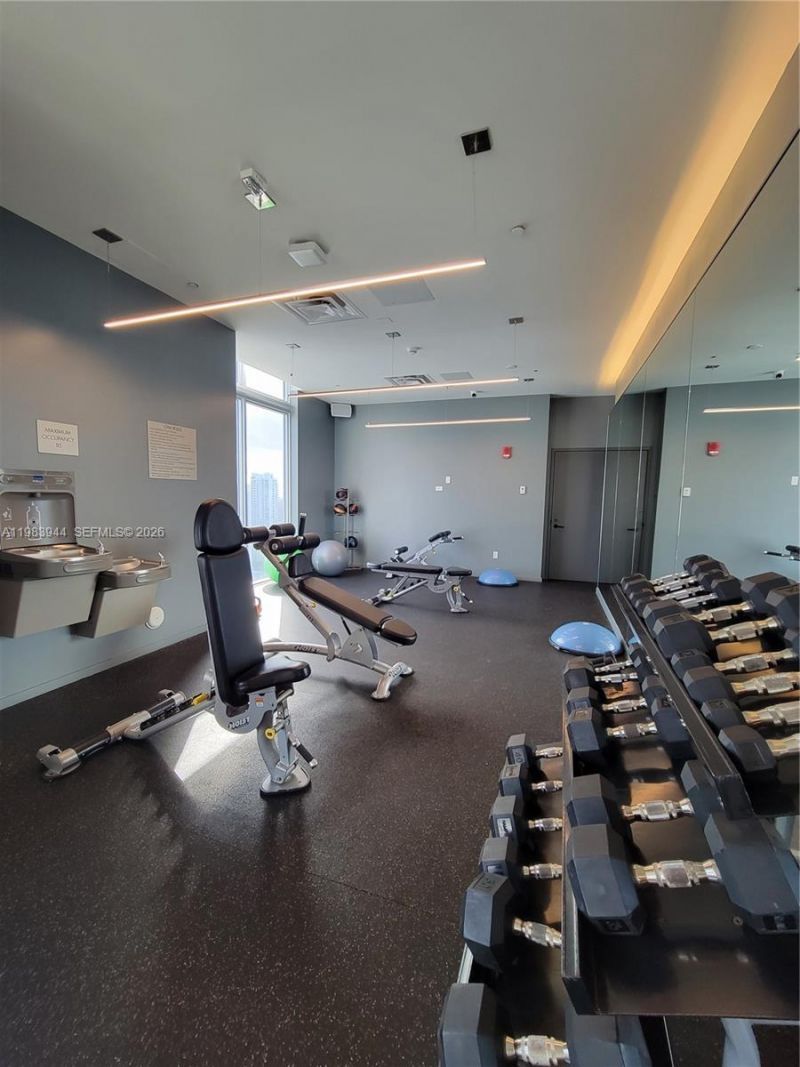 151 SE 1st St , Unit 1507, Miami, FL 33131 Photo