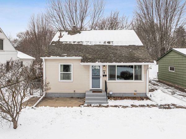 3722 Hayes Street NE, Columbia Heights, MN 55421