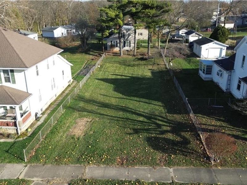 366 N Isabella, Springfield, OH 45504 Photo 2