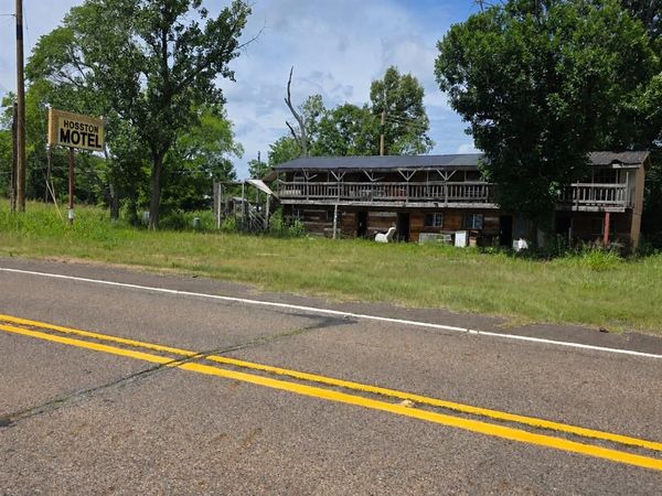 15684 US-71, Hosston, LA 71043