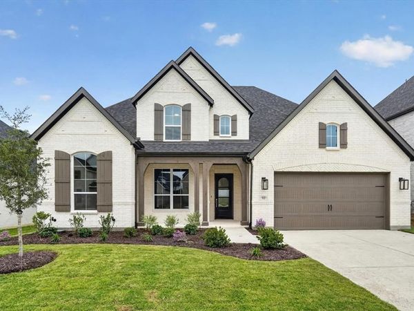 933 Pelotazo Avenue, Fort Worth, TX 76247