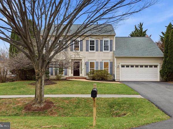 10008 FOUNDERS WAY, DAMASCUS, MD 20872