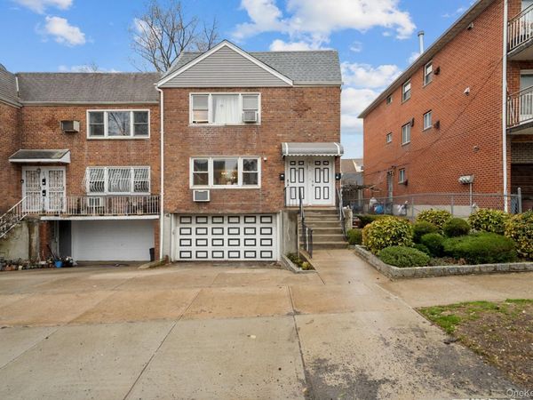 8414 Lefferts Boulevard , Kew Gardens, NY 11415