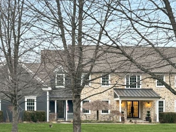 222 Old Turnpike Rd, Tewksbury, NJ 07830