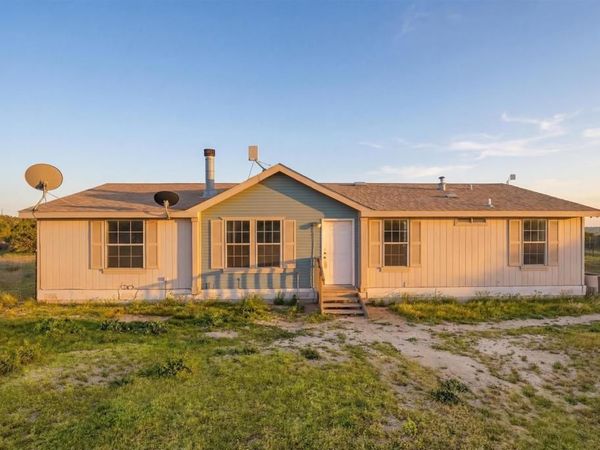 909 Tierra De Luna, Boulevard, CA 91905