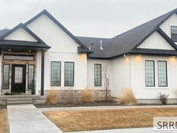 2635 Spring Gulch Drive, AMMON, ID 83406