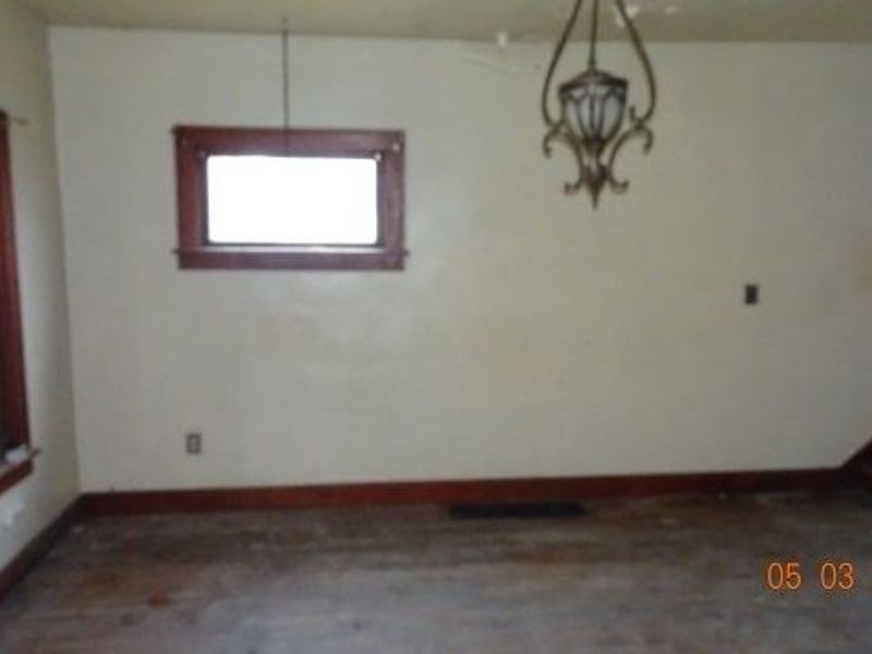 2353 Livingston, Lorain, OH 44052 Photo 3