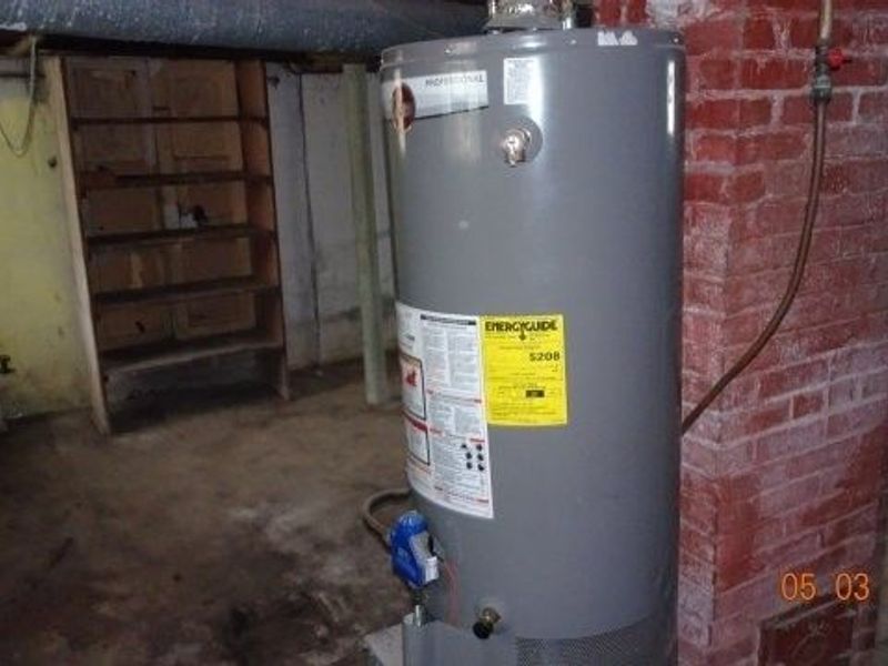 2353 Livingston, Lorain, OH 44052 Photo 5