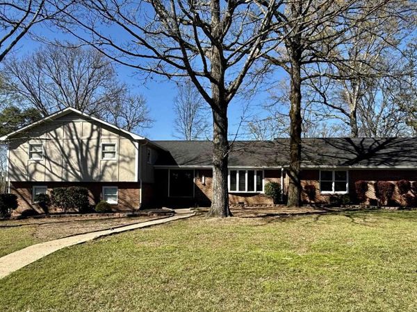 2126 Mary Jane Drive, Southside, AL 35907