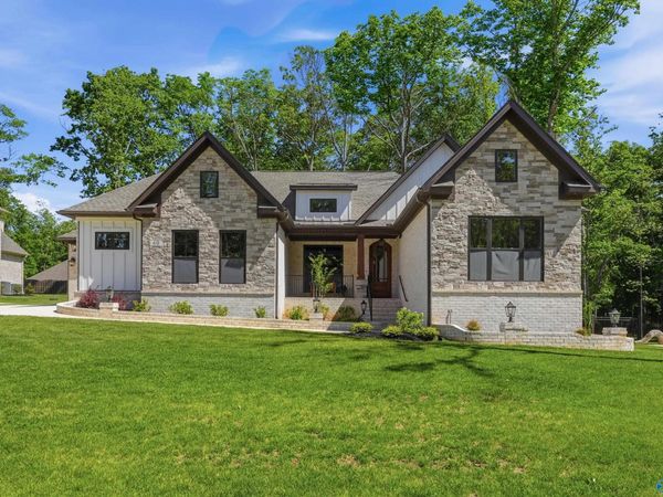 60 Trail Loop Road, Huntsville, AL 35803