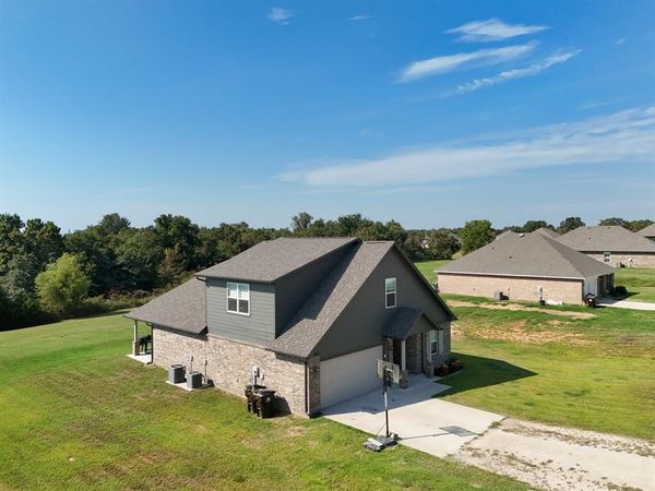 29273 Spur Circle , McLoud, OK 74851