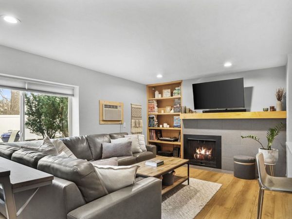 1014 Spaight Street, Unit 9, Madison, WI 53703