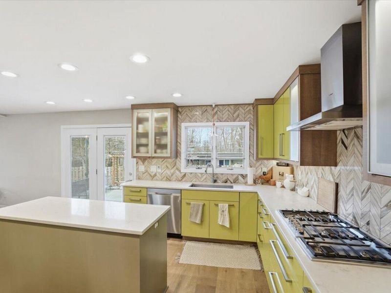 93 Forest Ridge Court, Columbus, OH 43235 Photo 12