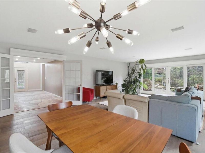 93 Forest Ridge Court, Columbus, OH 43235 Photo 8