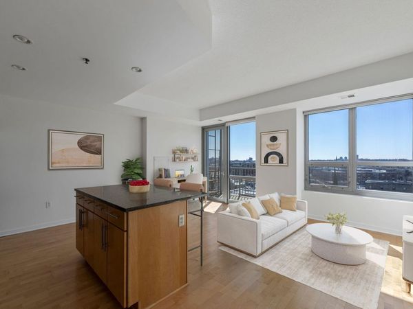 929 Portland Avenue , Unit 808, Minneapolis, MN 55404