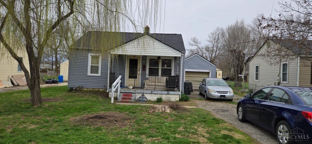 204 Ohio Avenue, Trenton, OH 45067 Main Photo