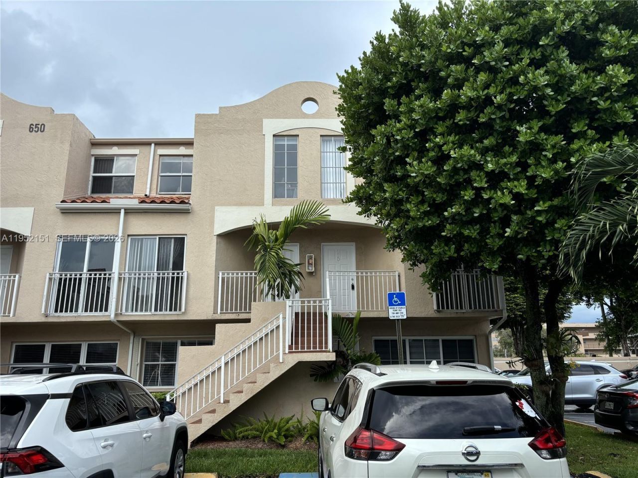 650 NW 86th Pl, Unit 3-209, Miami, FL 33126 Photo