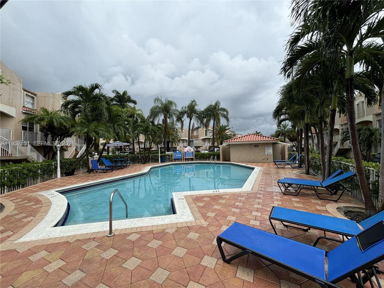 650 NW 86th Pl, Unit 3-209, Miami, FL 33126 Photo