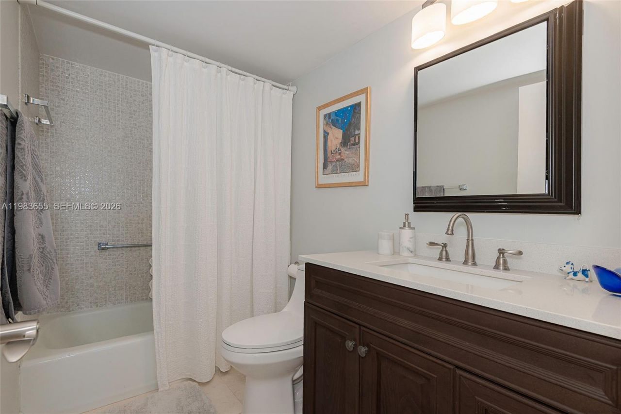 2731 NE 14th St Cswy , Unit 335, Pompano Beach, FL 33062 Photo