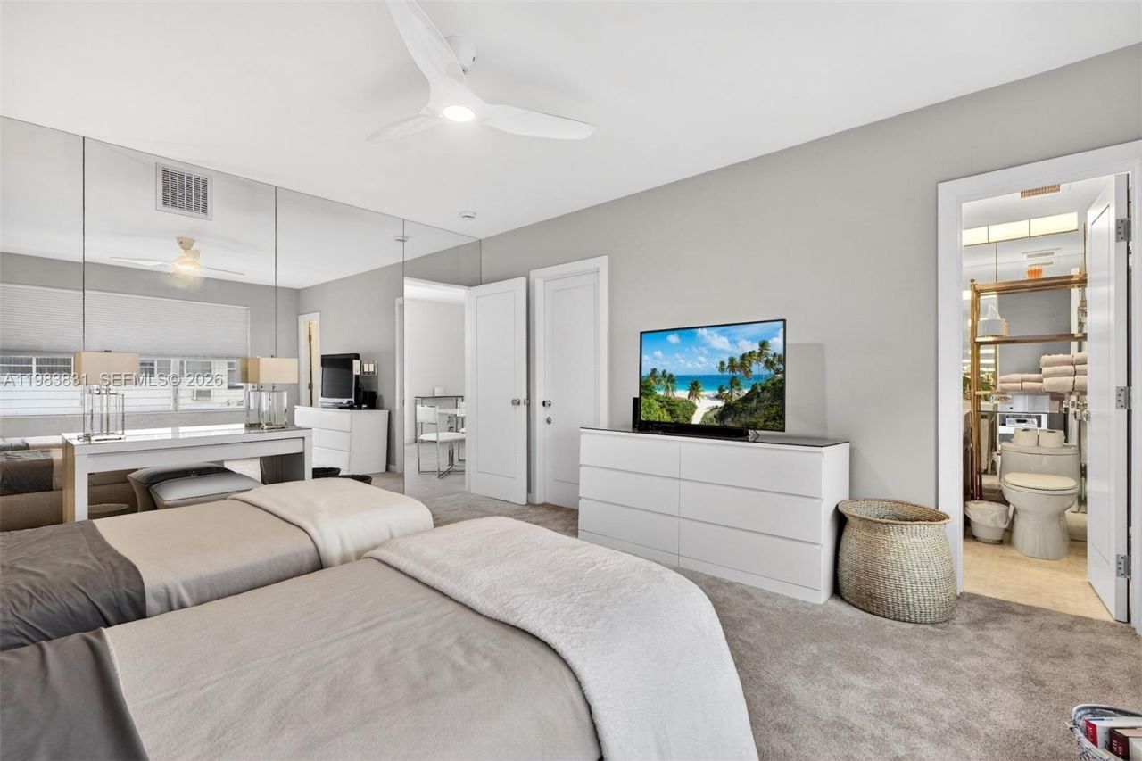 10178 Collins Ave , Unit 208, Bal Harbour, FL 33154 Photo