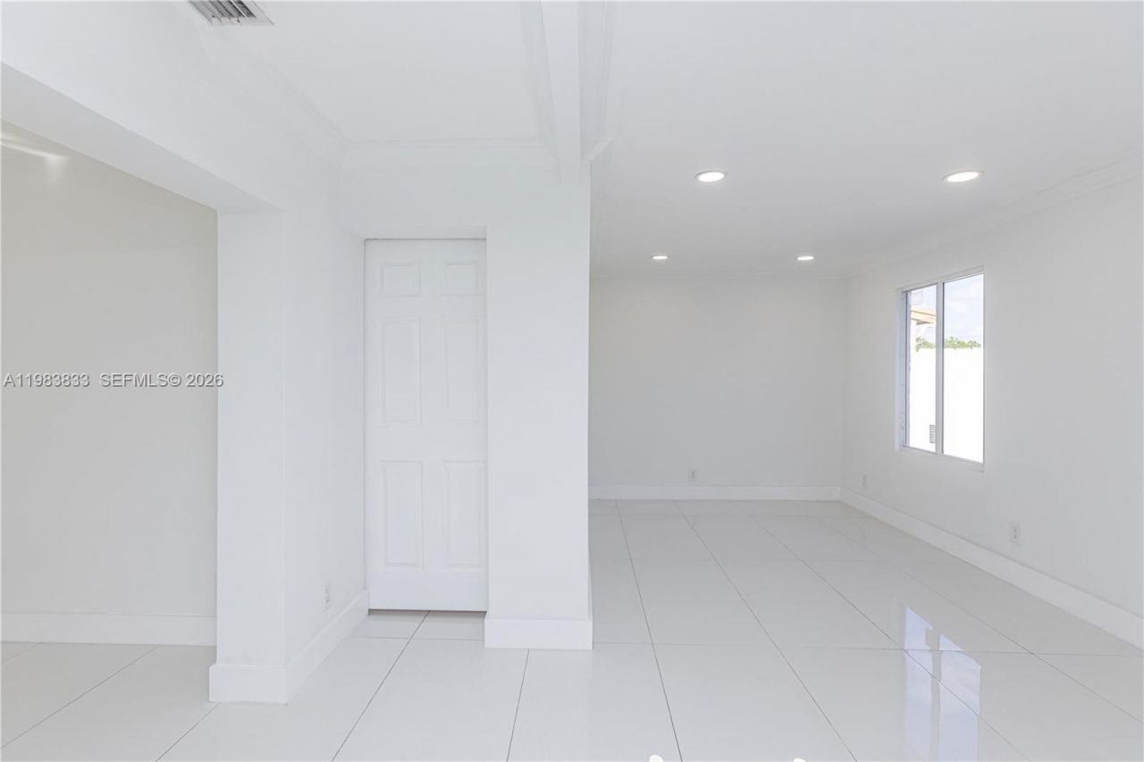 6610 Cody St, Hollywood, FL 33024 Photo